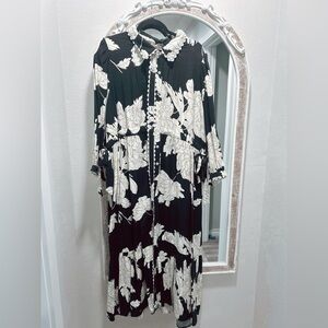 Black & White Floral Button-Front Midi Dress